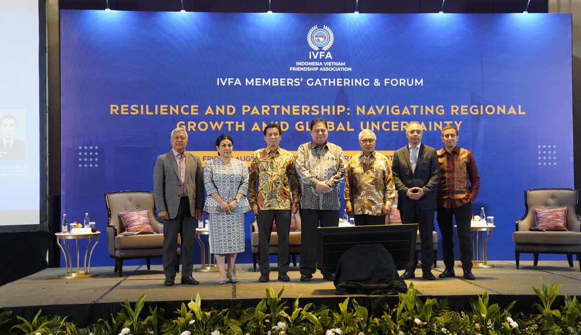 Indonesia–Vietnam Strengthen Bilateral Ties through IVFA Forum on Regional Growth